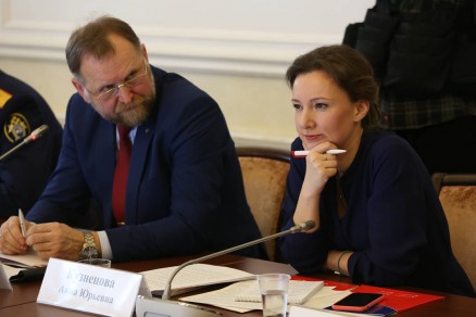 18 ЯНВАРЯ В ОБЩЕСТВЕННОЙ ПАЛАТЕ РОССИЙСКОЙ ФЕДЕРАЦИИ СОСТОЯЛОСЬ ПЕРВОЕ ВСЕРОССИЙСКОЕ ЗАСЕДАНИЕ СОВЕТА ОТЦОВ ПРИ УПОЛНОМОЧЕННОМ ПРИ ПРЕЗИДЕНТЕ РФ ПО ПРАВАМ РЕБЕНКА.