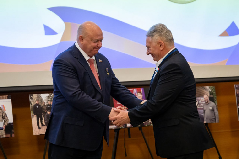 ТОРЖЕСТВЕННАЯ ЦЕРЕМОНИЯ ВРУЧЕНИЯ МЕДАЛЕЙ «ОТЕЦ СОЛДАТА» В ГОСУДАРСТВЕННОЙ ДУМЕ ФЕДЕРАЛЬНОГО СОБРАНИЯ РОССИЙСКОЙ ФЕДЕРАЦИИ ТОРЖЕСТВЕННАЯ ЦЕРЕМОНИЯ ВРУЧЕНИЯ МЕДАЛЕЙ «ОТЕЦ СОЛДАТА» В ГОСУДАРСТВЕННОЙ ДУМЕ ФЕДЕРАЛЬНОГО СОБРАНИЯ РОССИЙСКОЙ ФЕДЕРАЦИИ